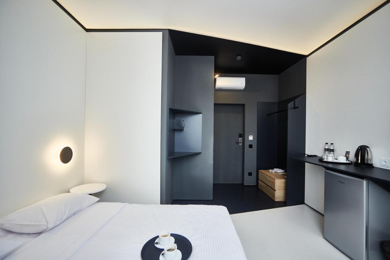 Sunday Hotel Odessa Buitenkant foto